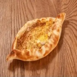 فطيره دجاج بالجبنه تركي - صغيرة